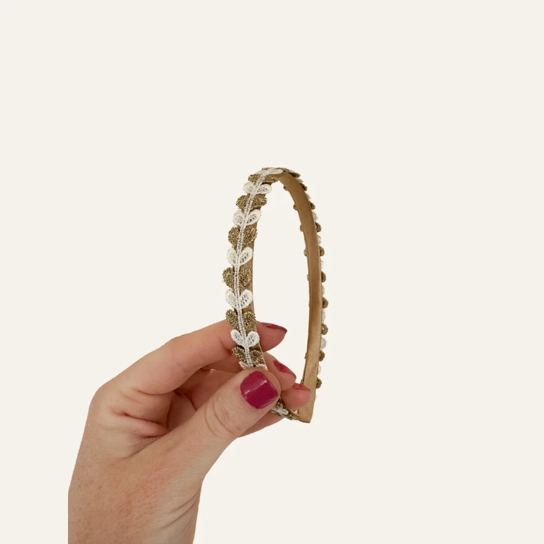 Diadeem - hearts white en gold